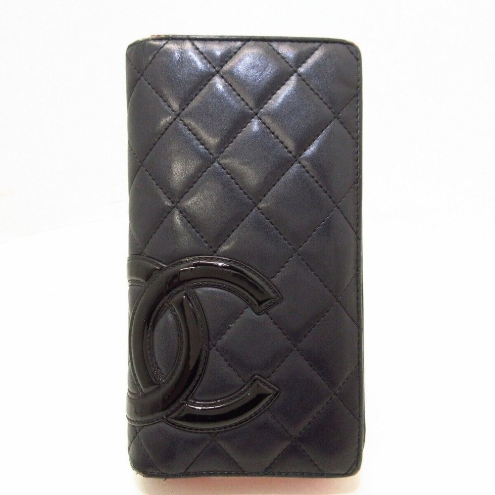 Chanel black and pink wallet